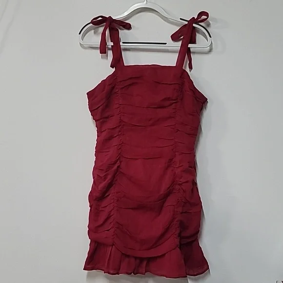 Urban Outfitters MINKPINK Little Darling Ruched Mini Dress size M - Picture 6 of 11